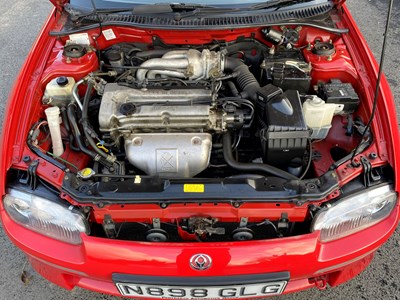 Lot 4 - 1996 Mazda 323F