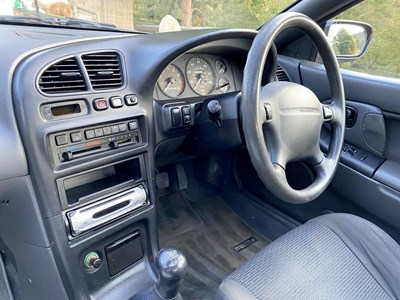 Lot 4 - 1996 Mazda 323F