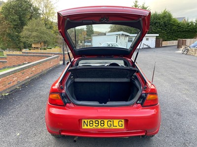 Lot 4 - 1996 Mazda 323F