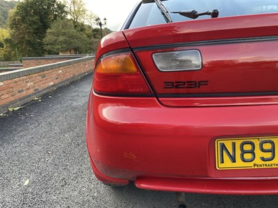 Lot 4 - 1996 Mazda 323F