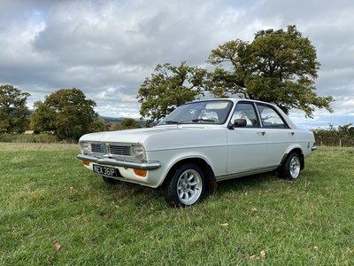Lot 5 - 1976 Vauxhall Viva E