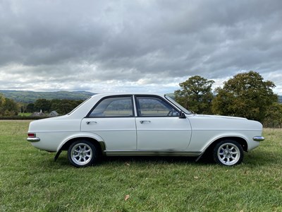 Lot 5 - 1976 Vauxhall Viva E