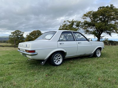 Lot 5 - 1976 Vauxhall Viva E
