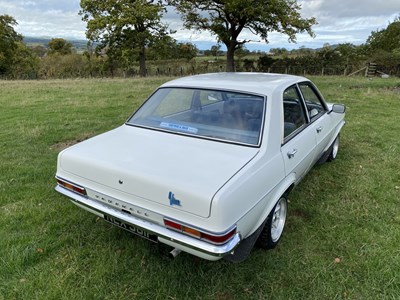 Lot 5 - 1976 Vauxhall Viva E