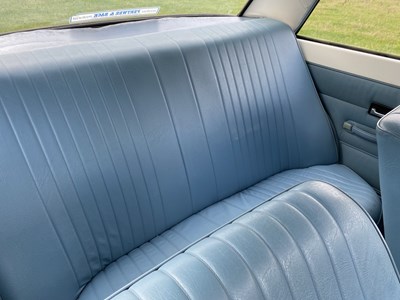 Lot 5 - 1976 Vauxhall Viva E