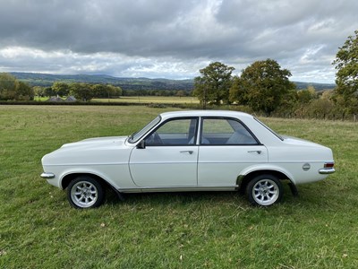 Lot 5 - 1976 Vauxhall Viva E