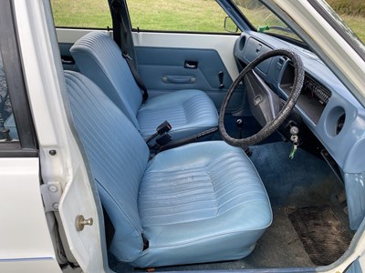 Lot 5 - 1976 Vauxhall Viva E