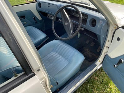 Lot 5 - 1976 Vauxhall Viva E