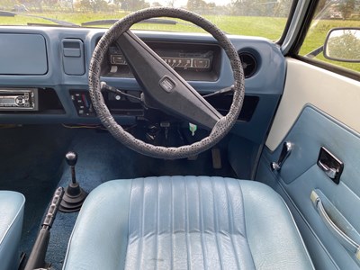Lot 5 - 1976 Vauxhall Viva E