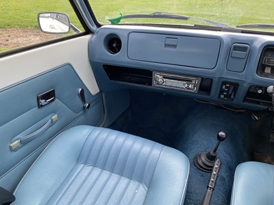 Lot 5 - 1976 Vauxhall Viva E