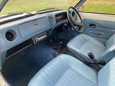 Lot 5 - 1976 Vauxhall Viva E