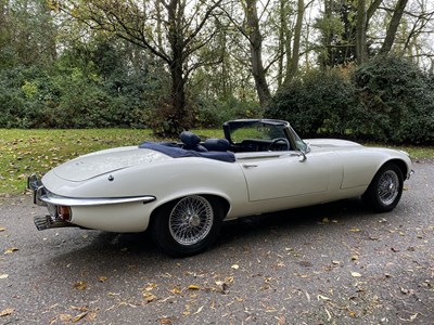Lot 52 - 1973 Jaguar E-Type V12 Roadster