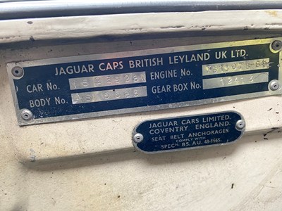 Lot 52 - 1973 Jaguar E-Type V12 Roadster