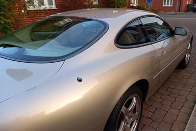 Lot 8 - 1998 Jaguar XK8 Coupe