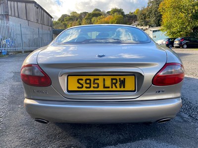 Lot 8 - 1998 Jaguar XK8 Coupe