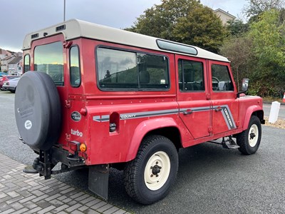 Lot 55 - 1989 Land Rover 110 County Station Wagon