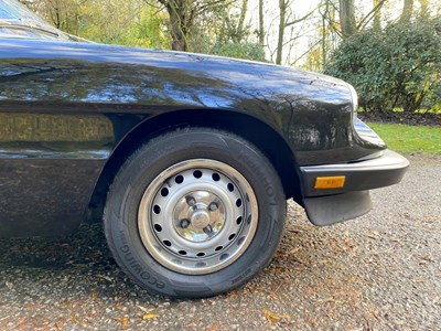 Lot 18 - 1985 Alfa Romeo 2000 Spider Veloce
