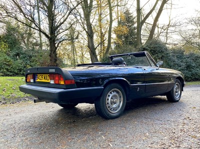 Lot 18 - 1985 Alfa Romeo 2000 Spider Veloce