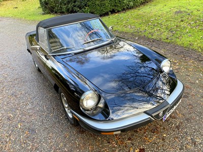Lot 18 - 1985 Alfa Romeo 2000 Spider Veloce