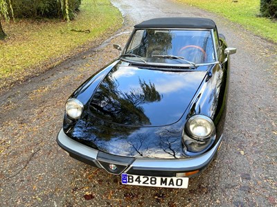 Lot 18 - 1985 Alfa Romeo 2000 Spider Veloce