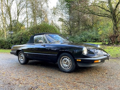 Lot 18 - 1985 Alfa Romeo 2000 Spider Veloce