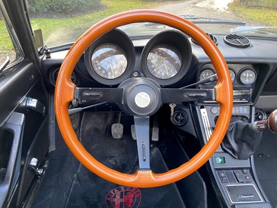 Lot 18 - 1985 Alfa Romeo 2000 Spider Veloce