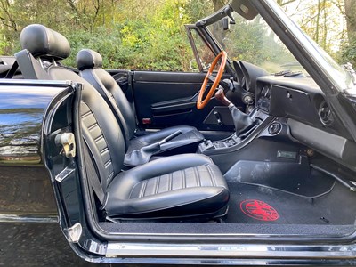 Lot 18 - 1985 Alfa Romeo 2000 Spider Veloce