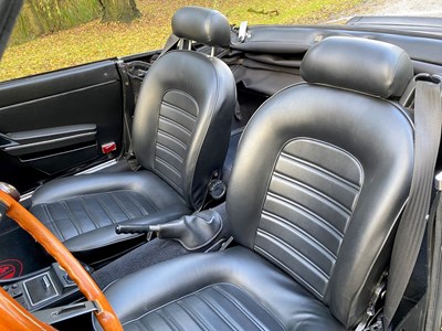 Lot 18 - 1985 Alfa Romeo 2000 Spider Veloce