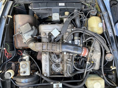 Lot 18 - 1985 Alfa Romeo 2000 Spider Veloce