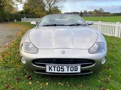 Lot 51 - 2005 Jaguar XK8 4.2 S Convertible