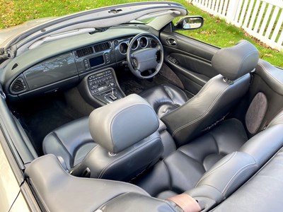 Lot 51 - 2005 Jaguar XK8 4.2 S Convertible