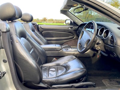 Lot 51 - 2005 Jaguar XK8 4.2 S Convertible