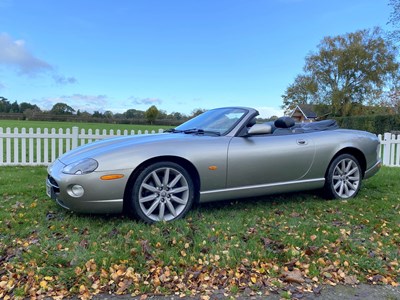 Lot 51 - 2005 Jaguar XK8 4.2 S Convertible