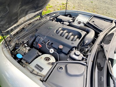 Lot 51 - 2005 Jaguar XK8 4.2 S Convertible