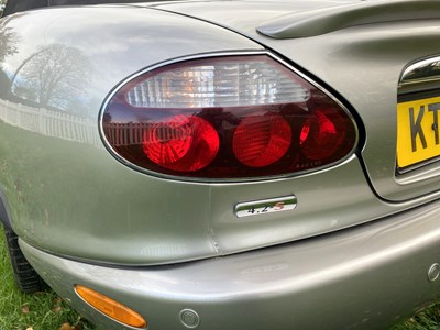 Lot 51 - 2005 Jaguar XK8 4.2 S Convertible