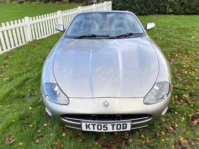 Lot 51 - 2005 Jaguar XK8 4.2 S Convertible