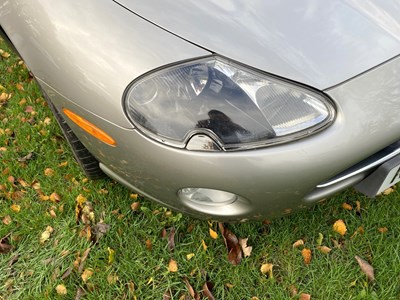 Lot 51 - 2005 Jaguar XK8 4.2 S Convertible