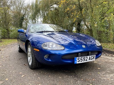 Lot 20 - 1998 Jaguar XK8 Convertible