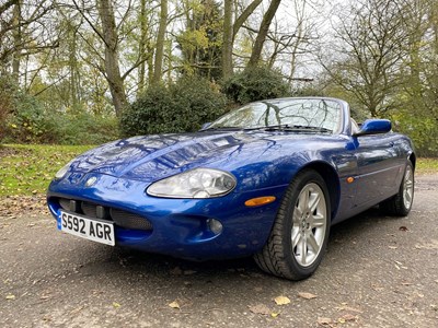 Lot 20 - 1998 Jaguar XK8 Convertible