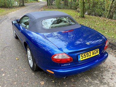Lot 20 - 1998 Jaguar XK8 Convertible