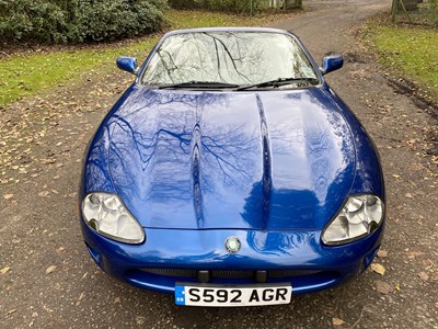 Lot 20 - 1998 Jaguar XK8 Convertible