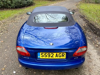 Lot 20 - 1998 Jaguar XK8 Convertible