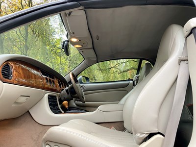 Lot 20 - 1998 Jaguar XK8 Convertible