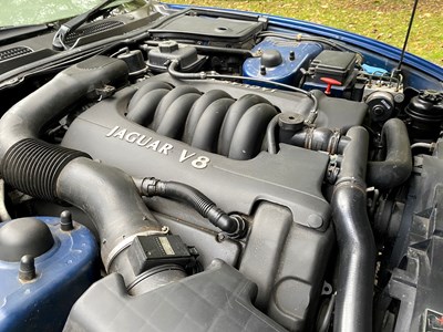 Lot 20 - 1998 Jaguar XK8 Convertible