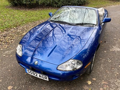 Lot 20 - 1998 Jaguar XK8 Convertible