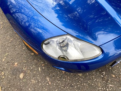 Lot 20 - 1998 Jaguar XK8 Convertible