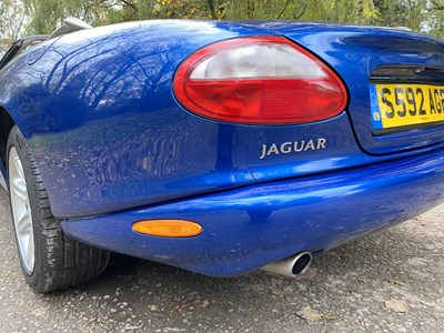 Lot 20 - 1998 Jaguar XK8 Convertible