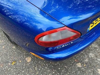 Lot 20 - 1998 Jaguar XK8 Convertible