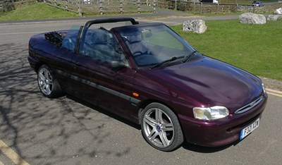 Lot 92 - 1997 Ford Escort Calypso Cabriolet