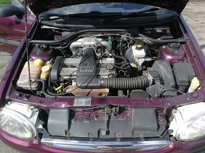 Lot 92 - 1997 Ford Escort Calypso Cabriolet